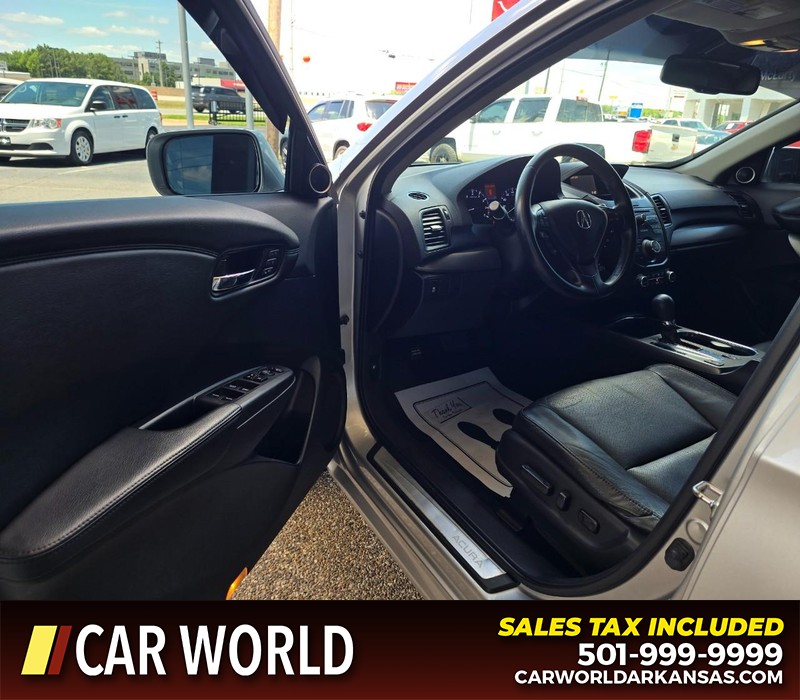 Acura RDX Vehicle Full-screen Gallery Image 7