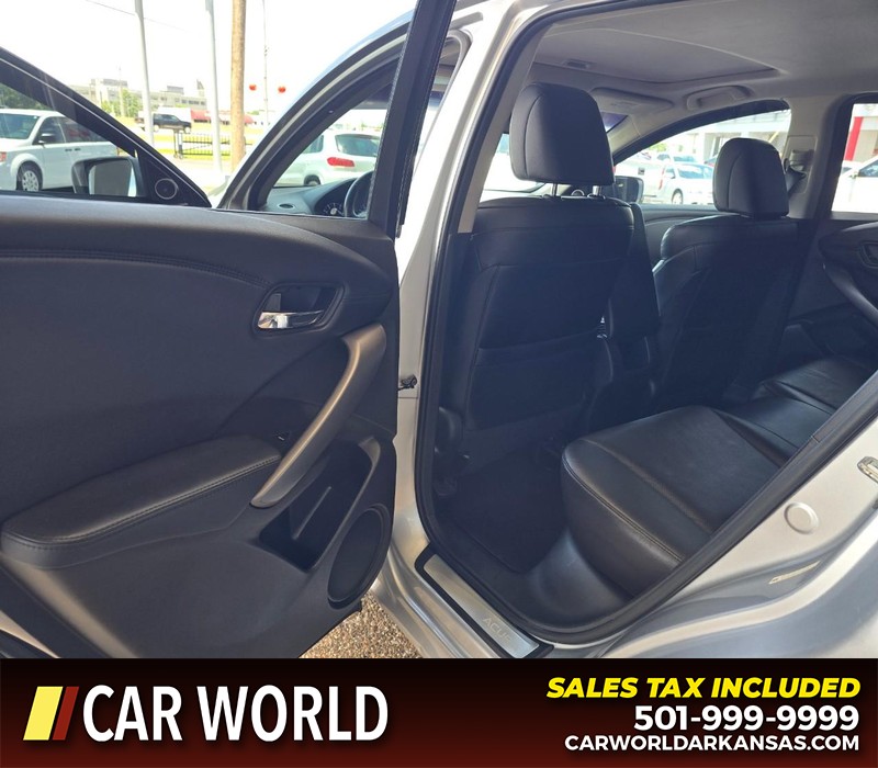 Acura RDX Vehicle Full-screen Gallery Image 9