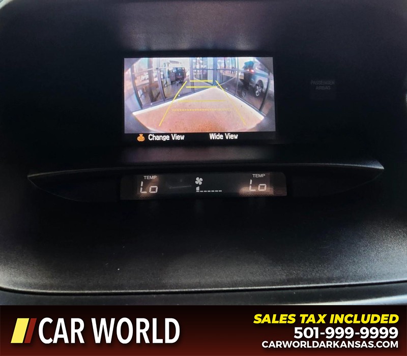 Acura RDX Vehicle Full-screen Gallery Image 19