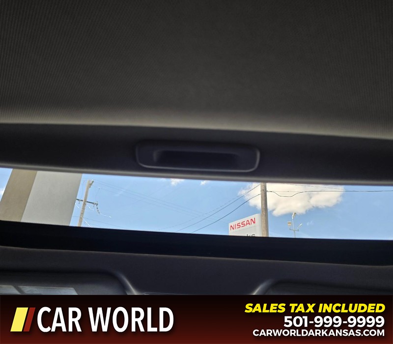 Acura RDX Vehicle Full-screen Gallery Image 20