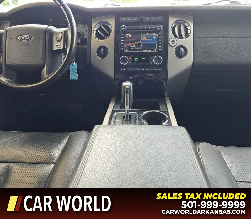 Ford Expedition EL Vehicle Full-screen Gallery Image 22