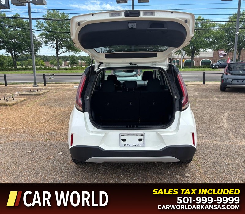 Kia Soul Vehicle Full-screen Gallery Image 5