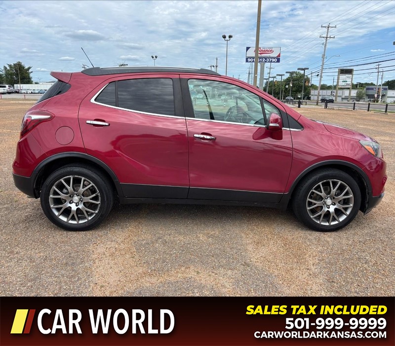 Buick Encore Vehicle Full-screen Gallery Image 2