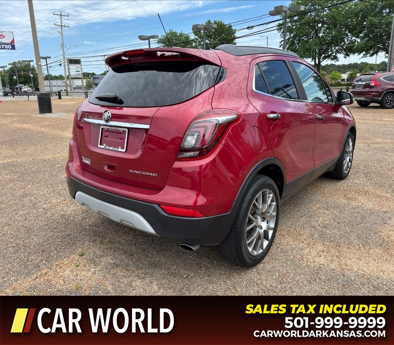 Buick Encore Vehicle Full-screen Gallery Image 3