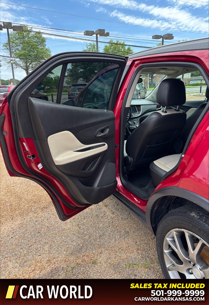 Buick Encore Vehicle Full-screen Gallery Image 14