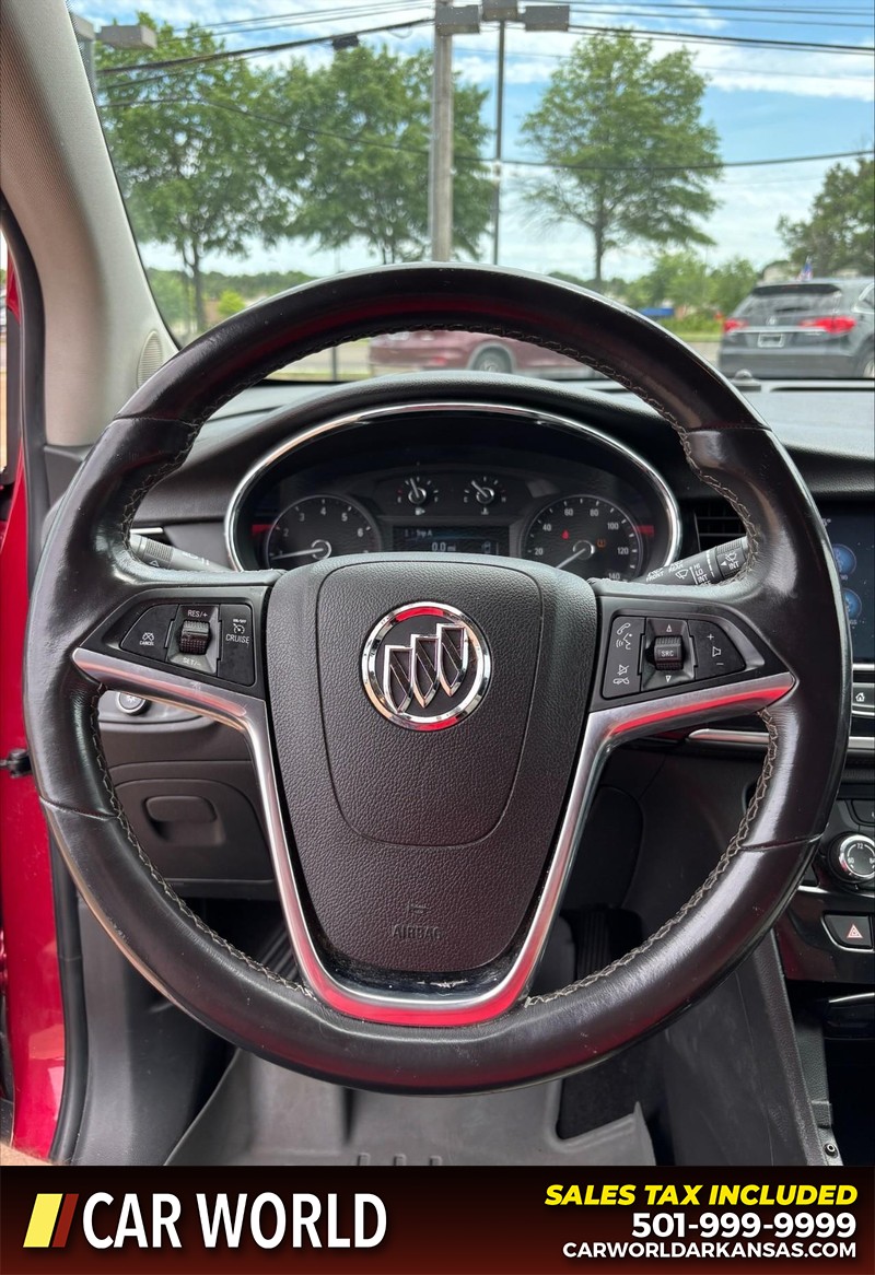 Buick Encore Vehicle Full-screen Gallery Image 17