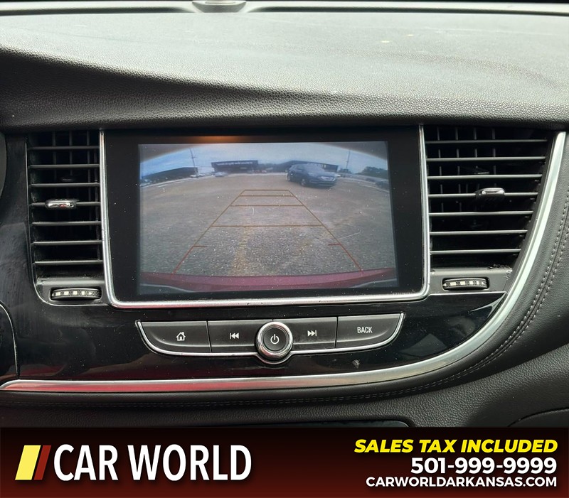 Buick Encore Vehicle Full-screen Gallery Image 19