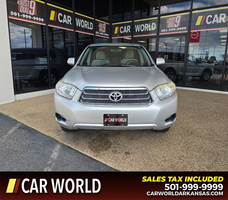 Toyota Highlander Hybrid Vehicle Full-screen Gallery Image 2