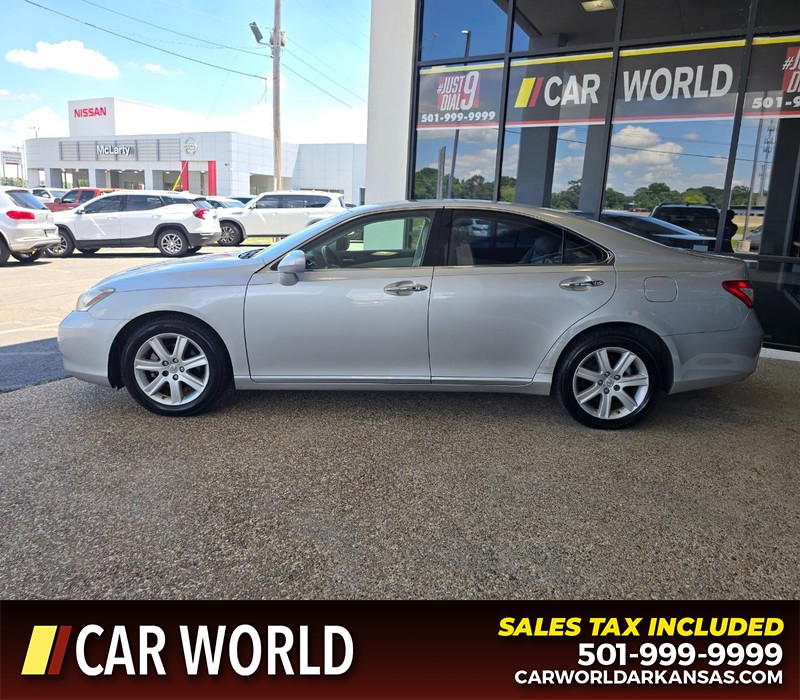 Lexus ES 350 Vehicle Full-screen Gallery Image 4