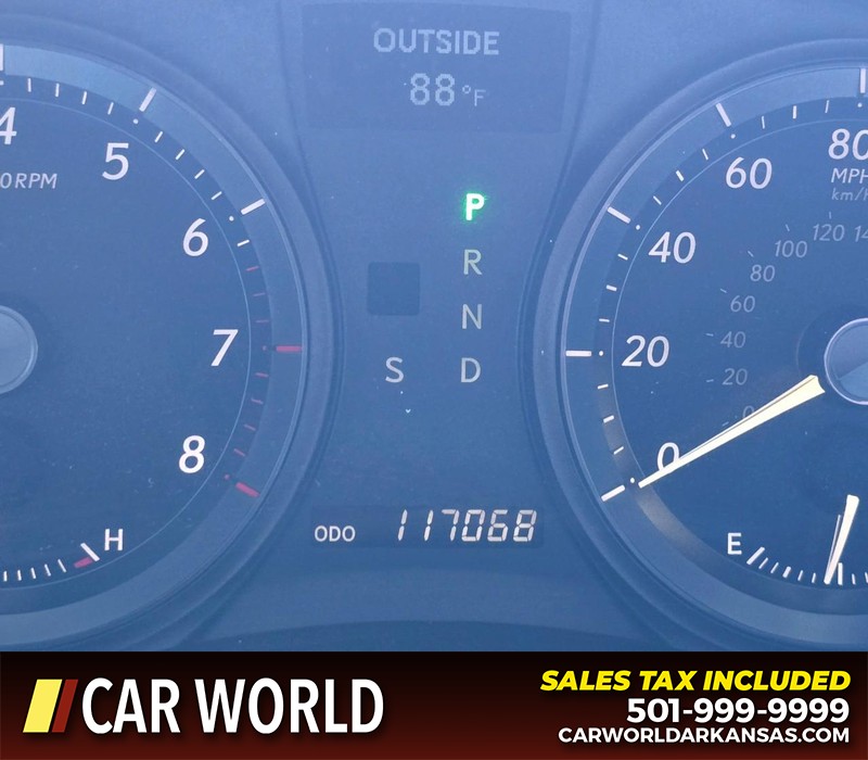 Lexus ES 350 Vehicle Full-screen Gallery Image 16