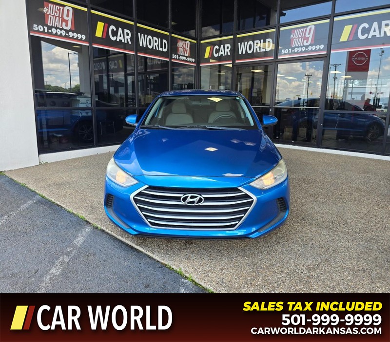 Hyundai Elantra Vehicle Full-screen Gallery Image 2