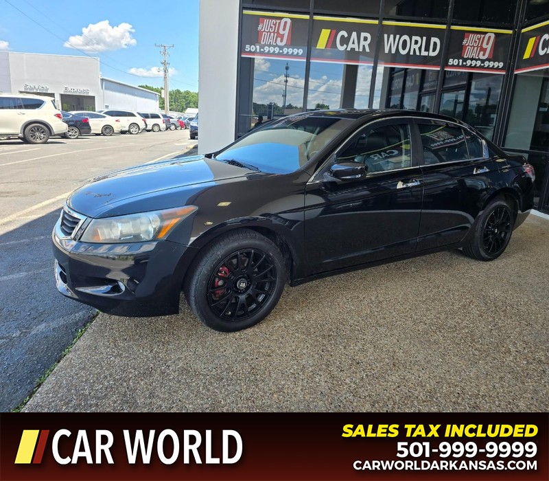Honda Accord Sedan Vehicle Full-screen Gallery Image 3