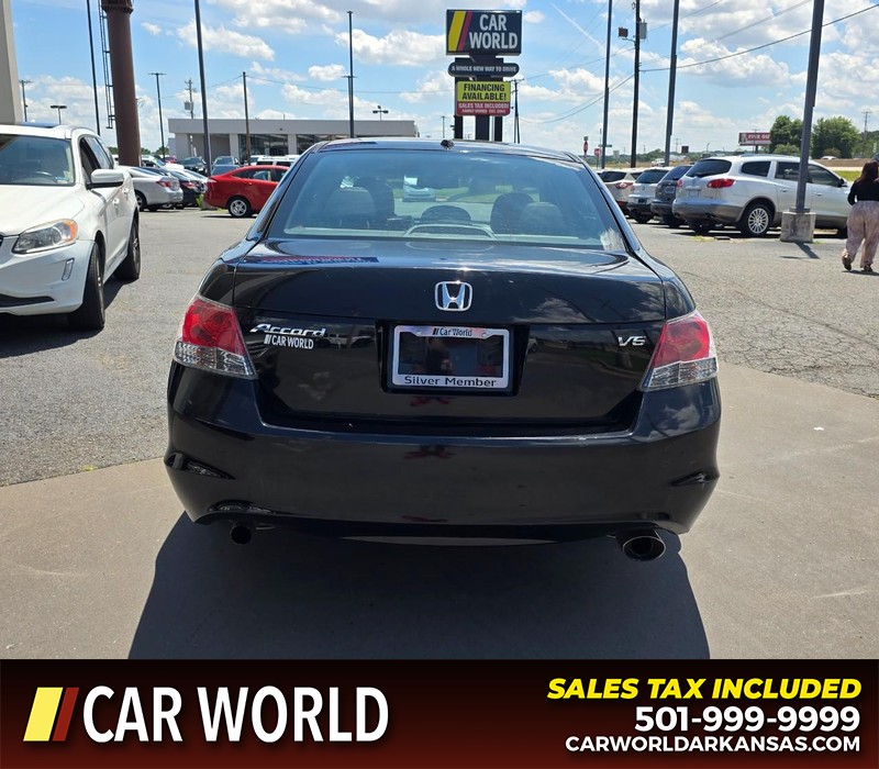 Honda Accord Sedan Vehicle Full-screen Gallery Image 5