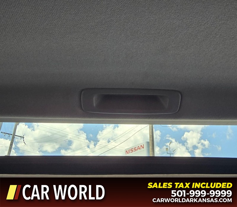 Honda Accord Sedan Vehicle Full-screen Gallery Image 19