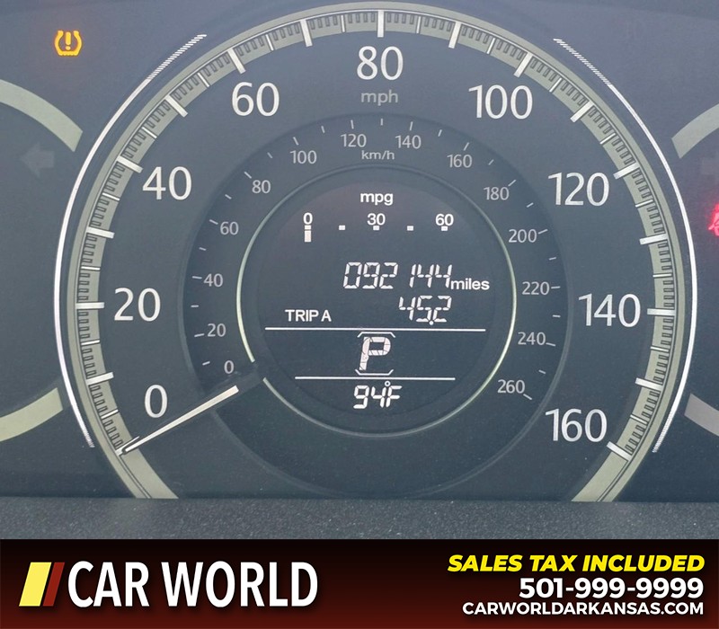 Honda Accord Sedan Vehicle Full-screen Gallery Image 15