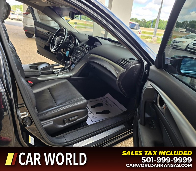 Acura TL Vehicle Full-screen Gallery Image 11