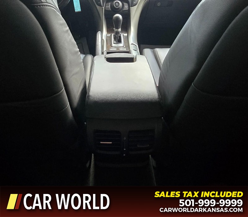 Acura TL Vehicle Full-screen Gallery Image 19