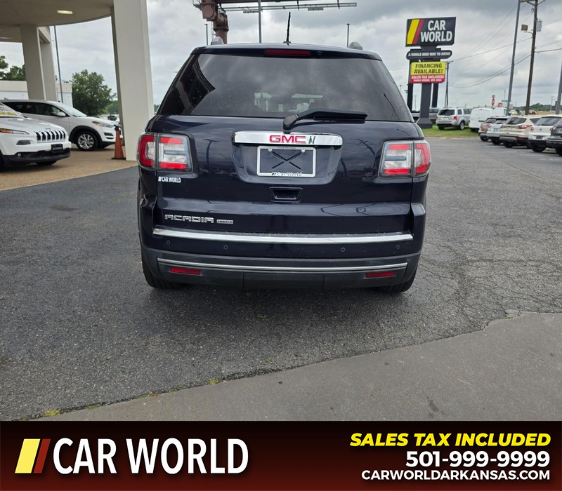 GMC Acadia Limited Vehicle Full-screen Gallery Image 5