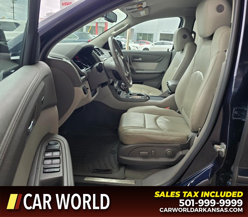 GMC Acadia Limited Vehicle Full-screen Gallery Image 8