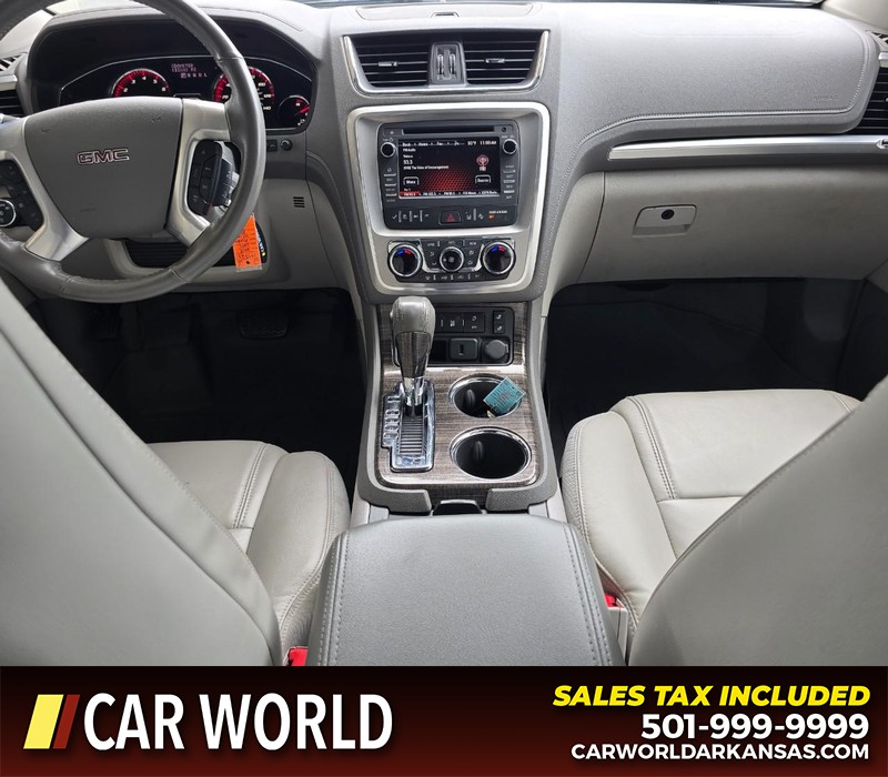 GMC Acadia Limited Vehicle Full-screen Gallery Image 21
