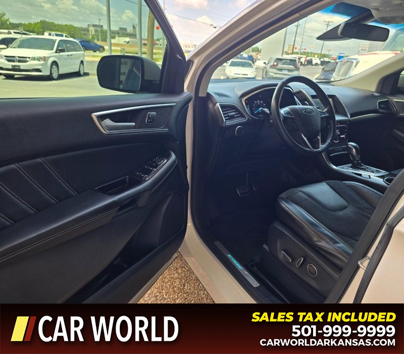 Ford Edge Vehicle Full-screen Gallery Image 7