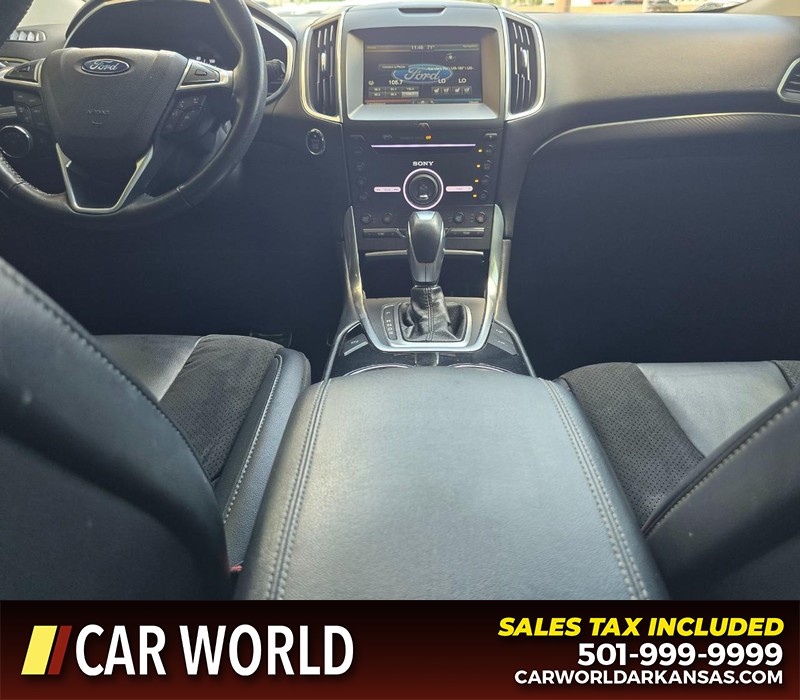 Ford Edge Vehicle Full-screen Gallery Image 19