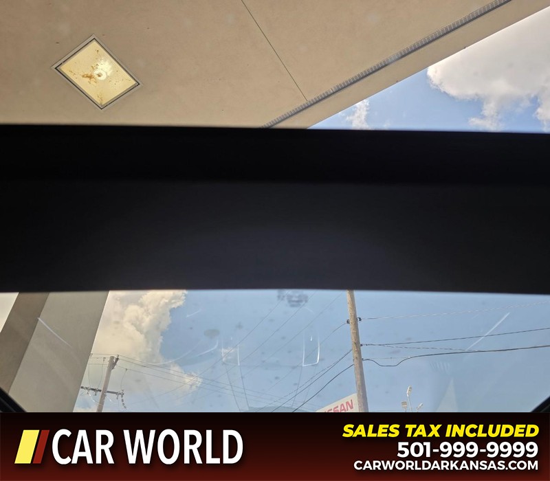 Ford Edge Vehicle Full-screen Gallery Image 20