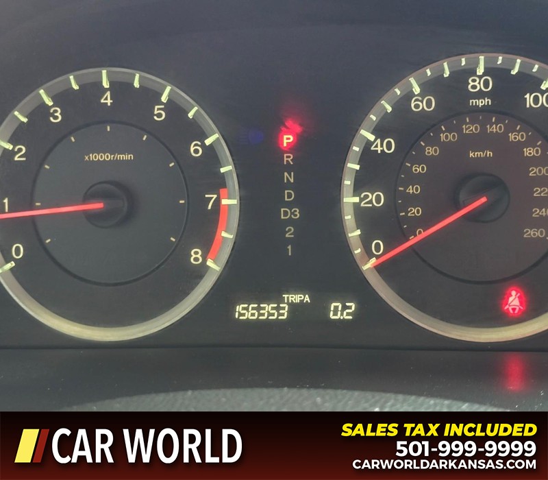 Honda Accord Sedan Vehicle Full-screen Gallery Image 15