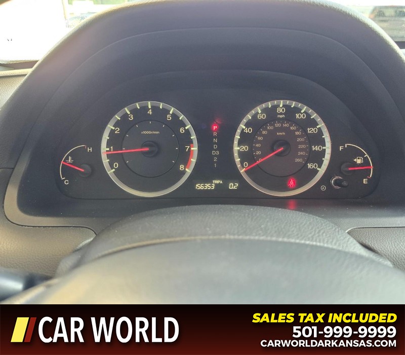 Honda Accord Sedan Vehicle Full-screen Gallery Image 16