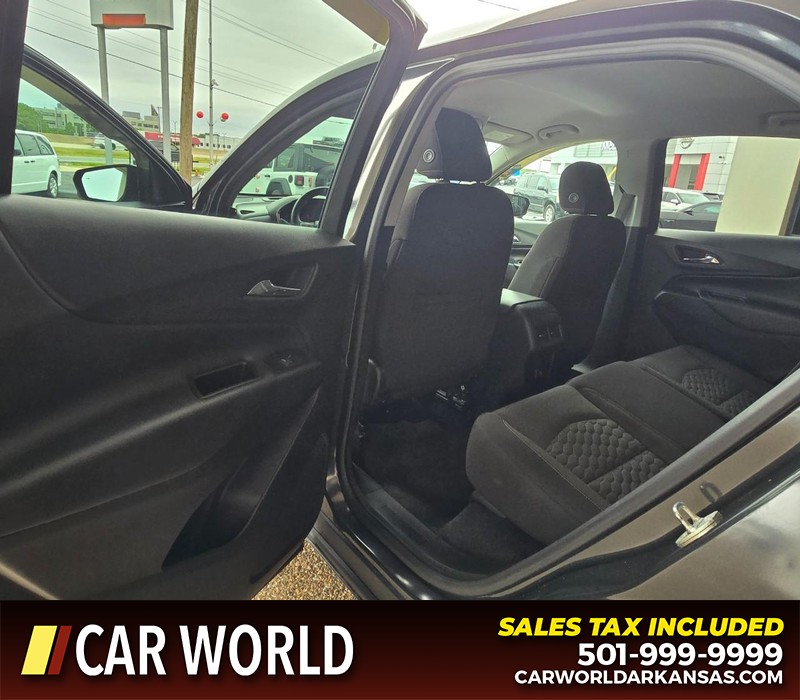 Chevrolet Equinox Vehicle Full-screen Gallery Image 9