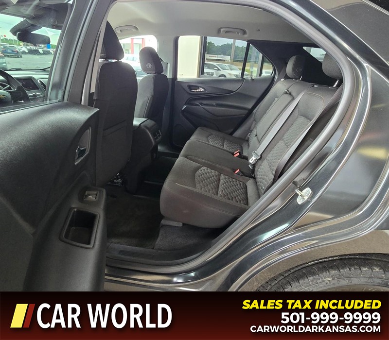 Chevrolet Equinox Vehicle Full-screen Gallery Image 10