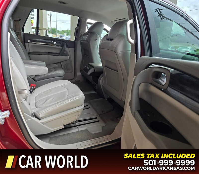 Buick Enclave Vehicle Full-screen Gallery Image 13