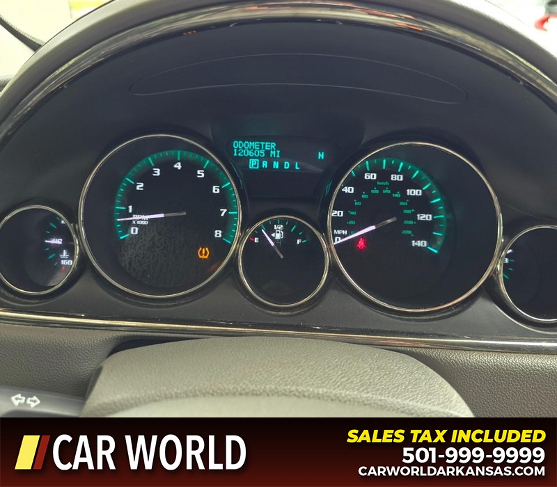 Buick Enclave Vehicle Full-screen Gallery Image 20