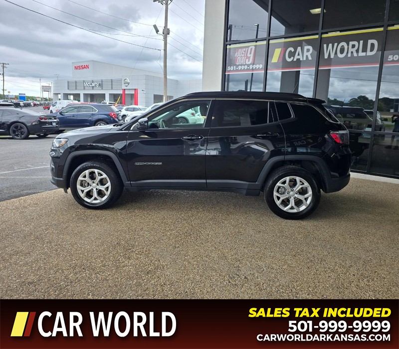 Jeep Compass Vehicle Full-screen Gallery Image 4