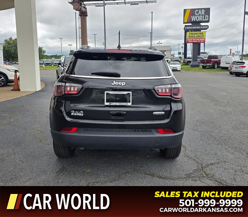 Jeep Compass Vehicle Full-screen Gallery Image 5
