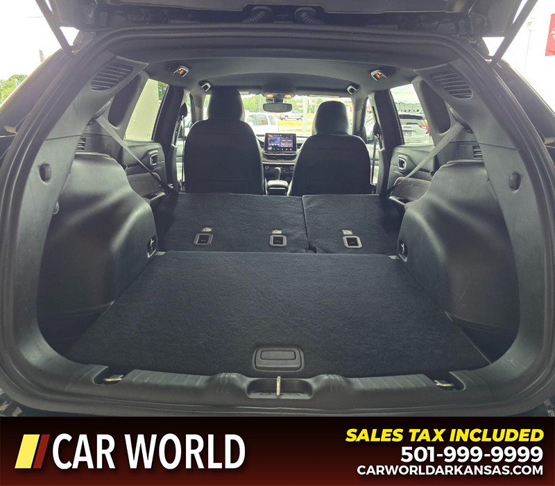 Jeep Compass Vehicle Full-screen Gallery Image 14