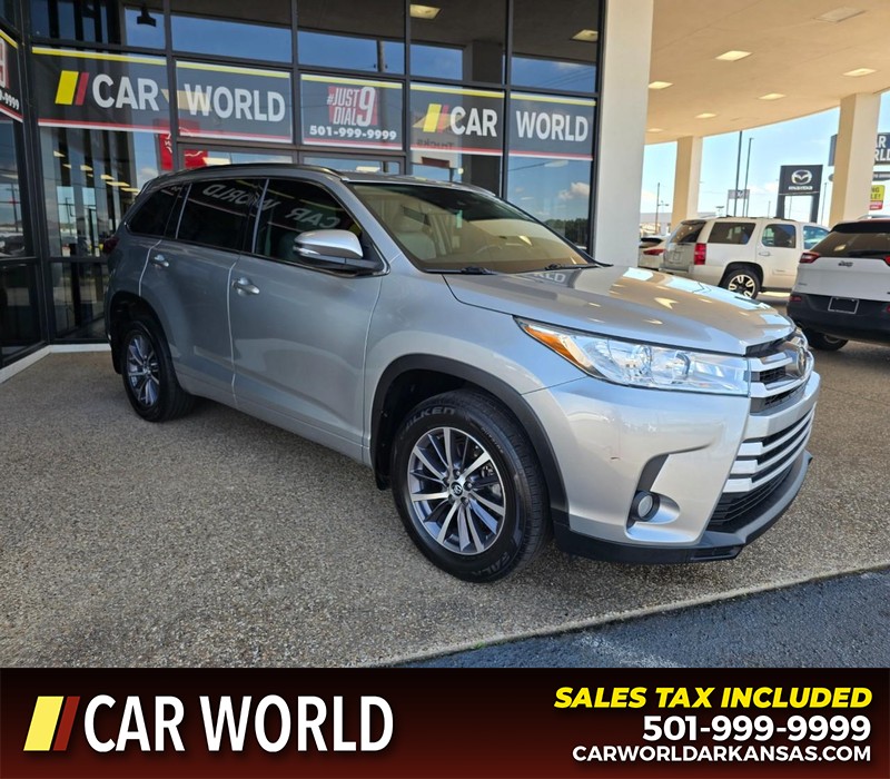 Toyota Highlander Vehicle Full-screen Gallery Image 2