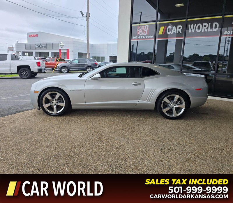 Chevrolet Camaro Vehicle Full-screen Gallery Image 4