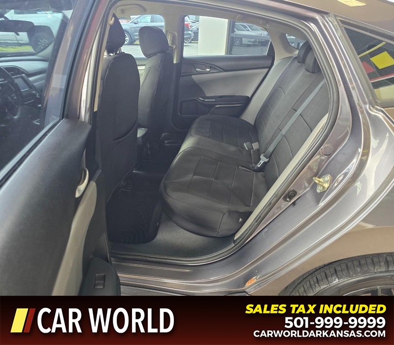 Honda Civic Sedan Vehicle Full-screen Gallery Image 10