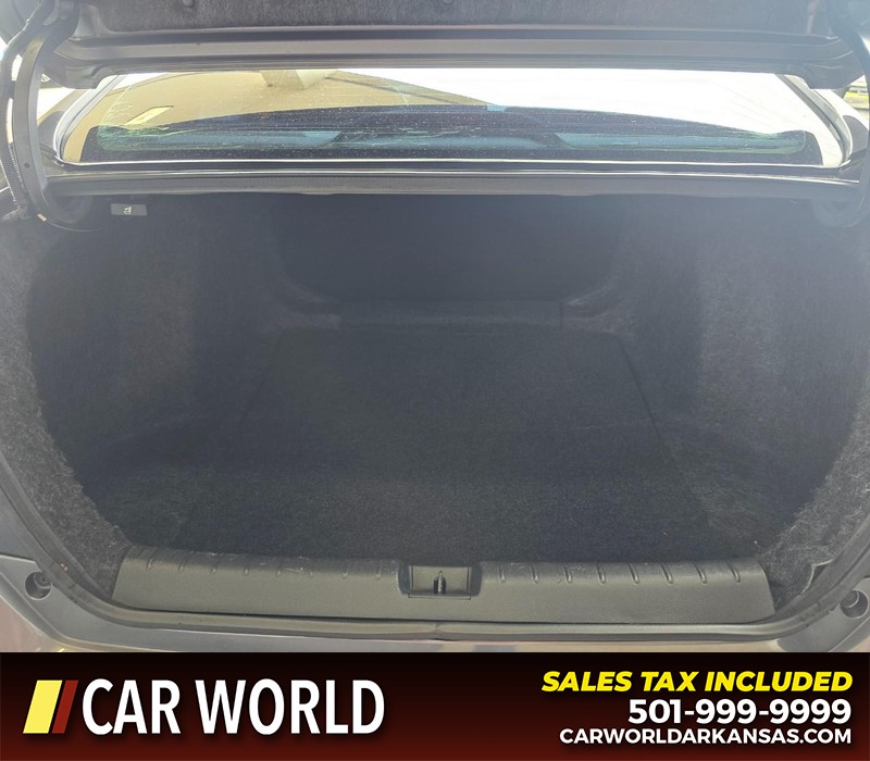 Honda Civic Sedan Vehicle Full-screen Gallery Image 13