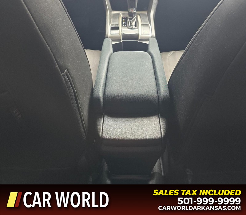 Honda Civic Sedan Vehicle Full-screen Gallery Image 19