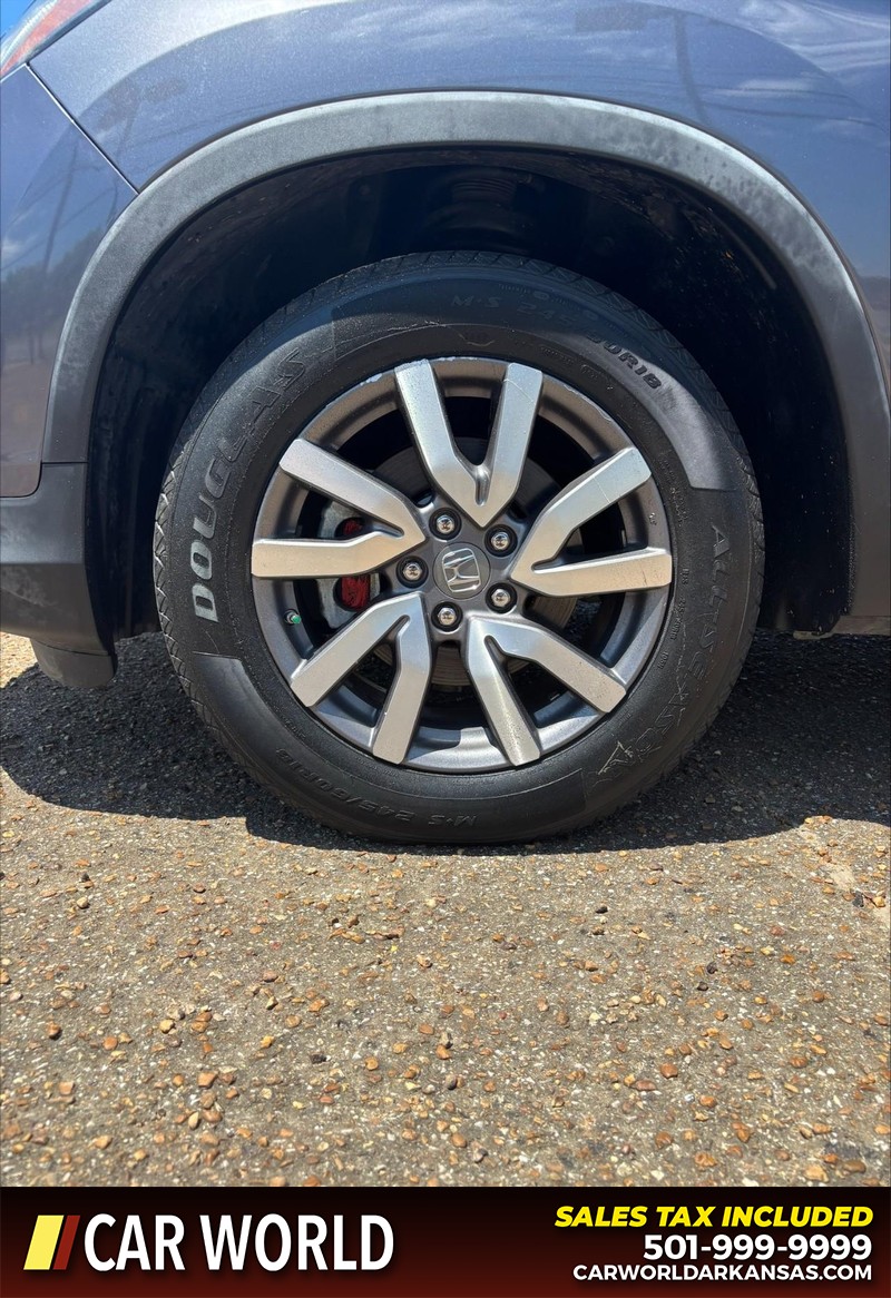 Honda Pilot Vehicle Full-screen Gallery Image 11