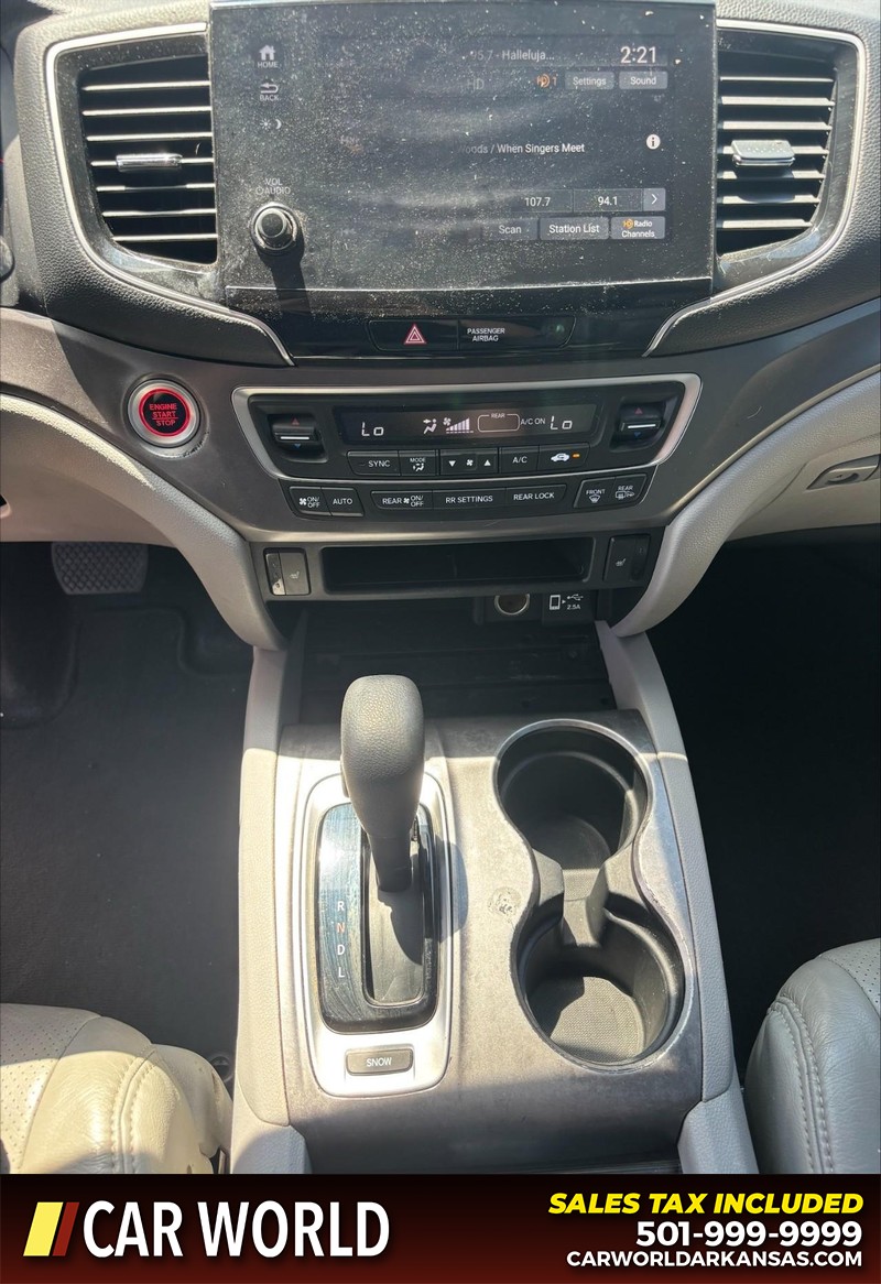 Honda Pilot Vehicle Full-screen Gallery Image 18