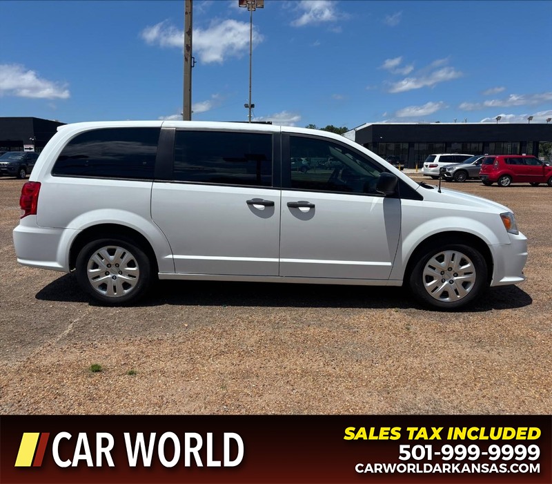 Dodge Grand Caravan Vehicle Full-screen Gallery Image 2