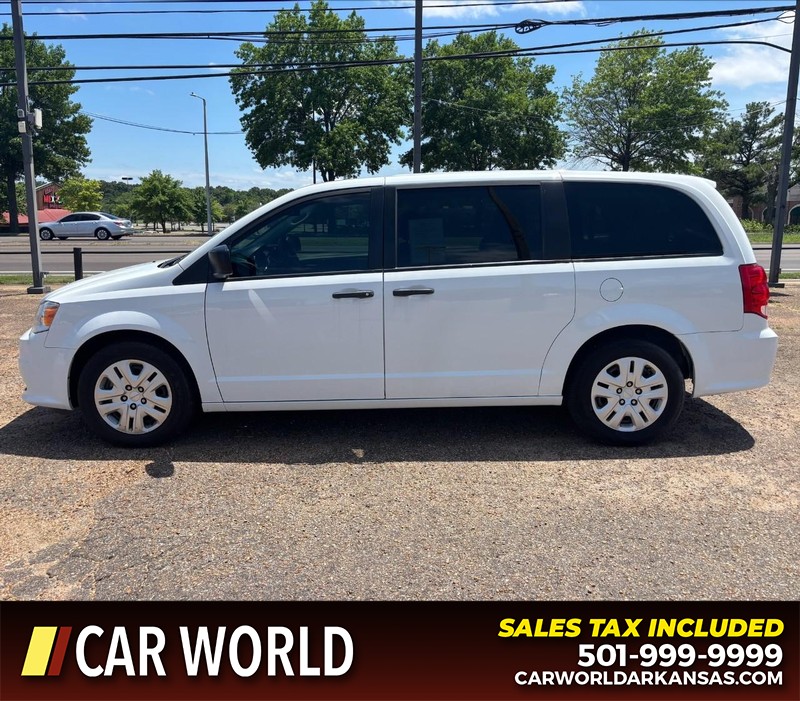Dodge Grand Caravan Vehicle Full-screen Gallery Image 8