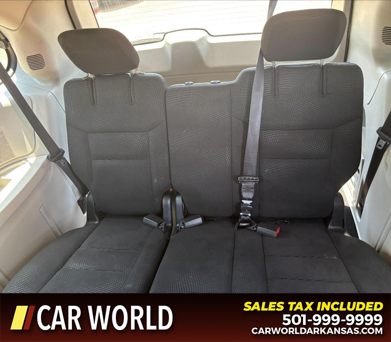 Dodge Grand Caravan Vehicle Full-screen Gallery Image 15