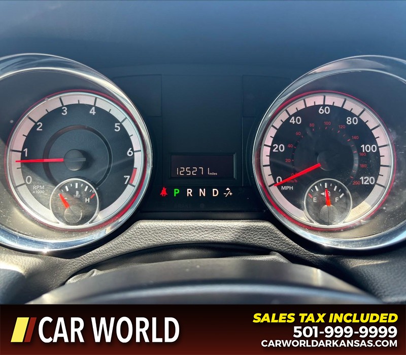 Dodge Grand Caravan Vehicle Full-screen Gallery Image 20