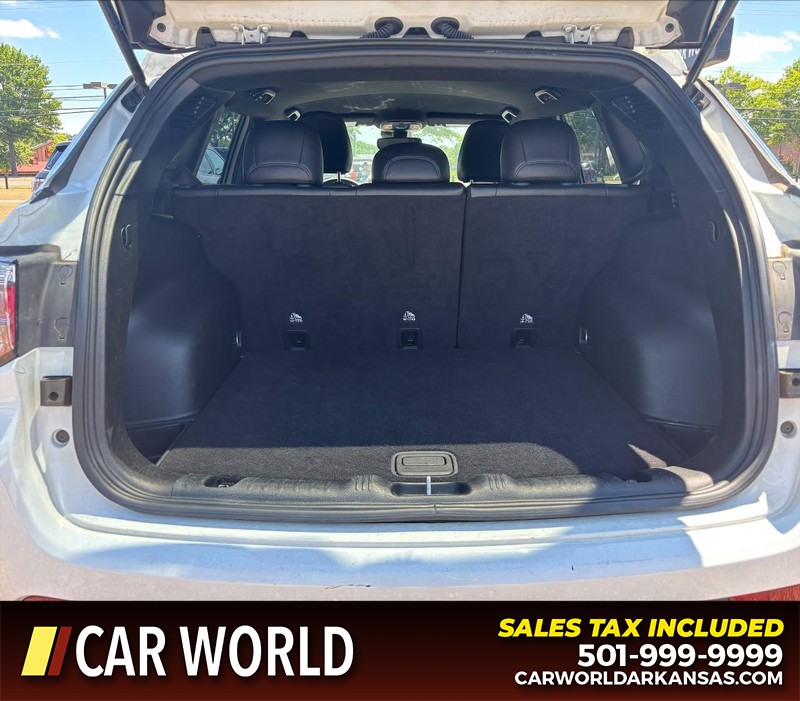 Jeep Compass Vehicle Full-screen Gallery Image 6