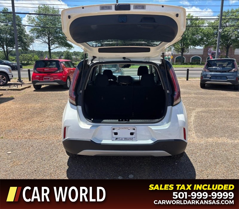 Kia Soul Vehicle Full-screen Gallery Image 5