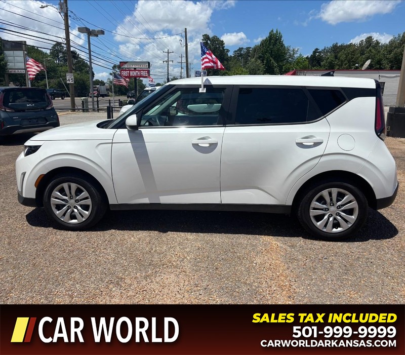 Kia Soul Vehicle Full-screen Gallery Image 8
